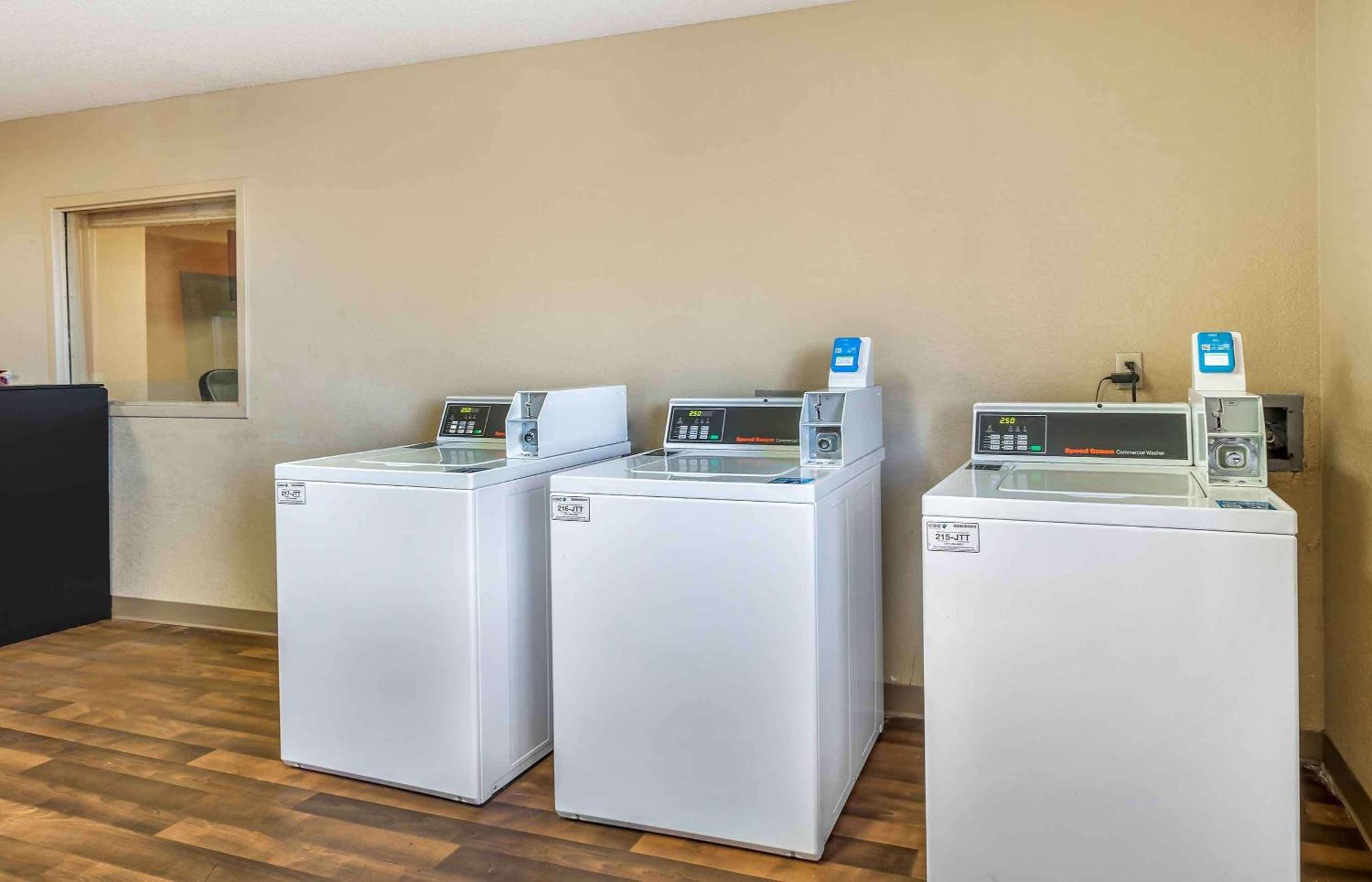 Extended Stay America Select Suites - Des Moines - West Des Moines Clive Exteriör bild